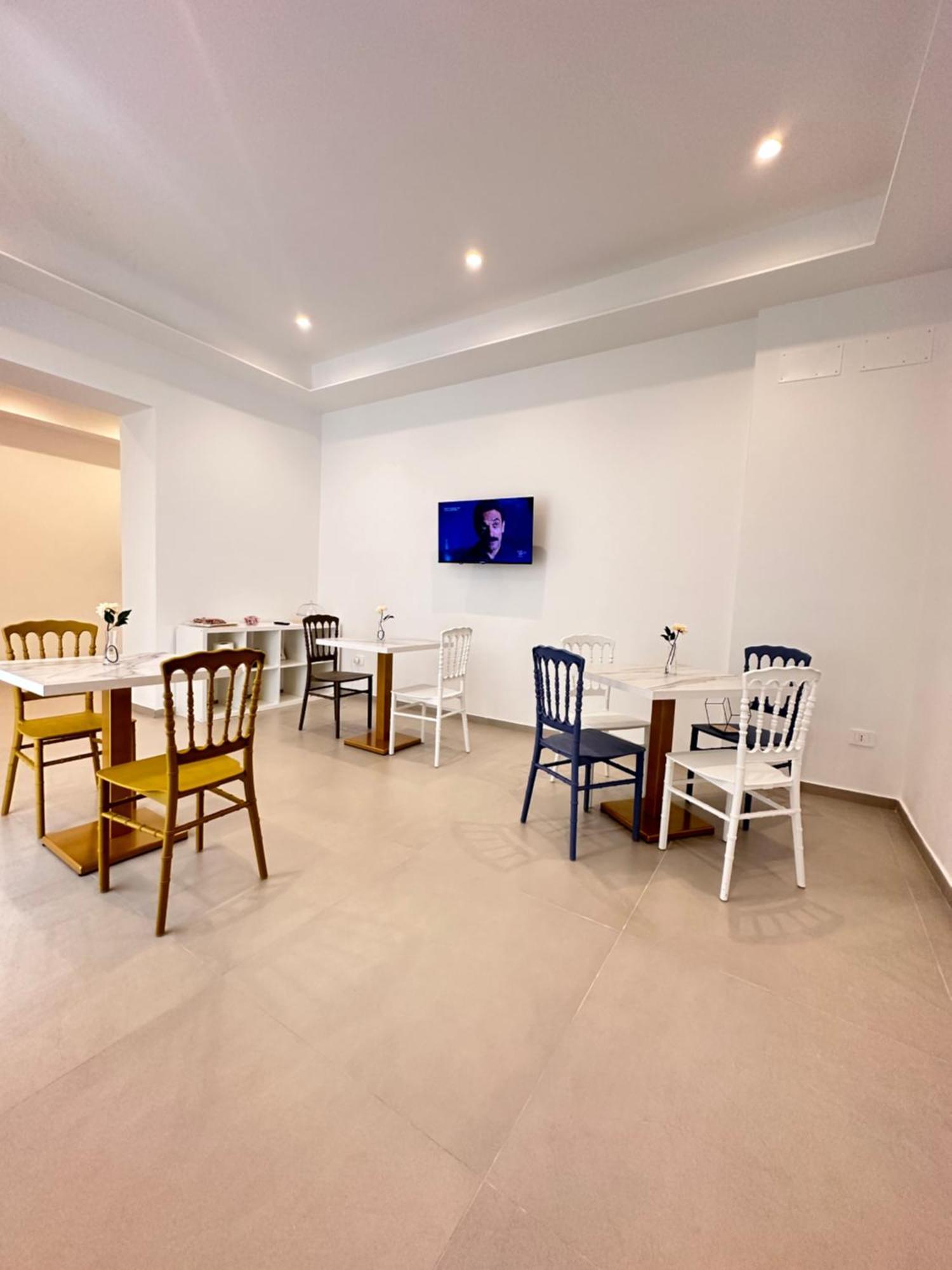Blu Parthenope A Spaccanapoli Ngoại thất bức ảnh